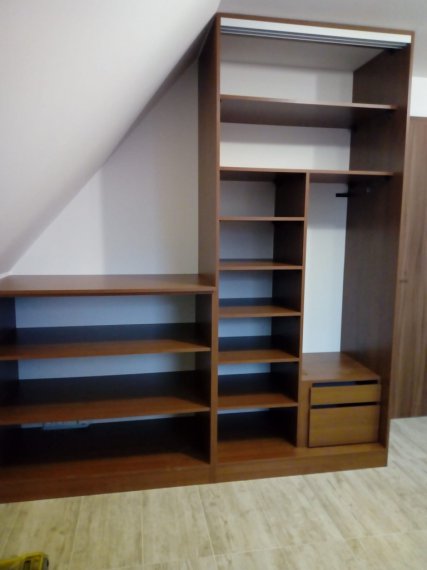 ořech 2